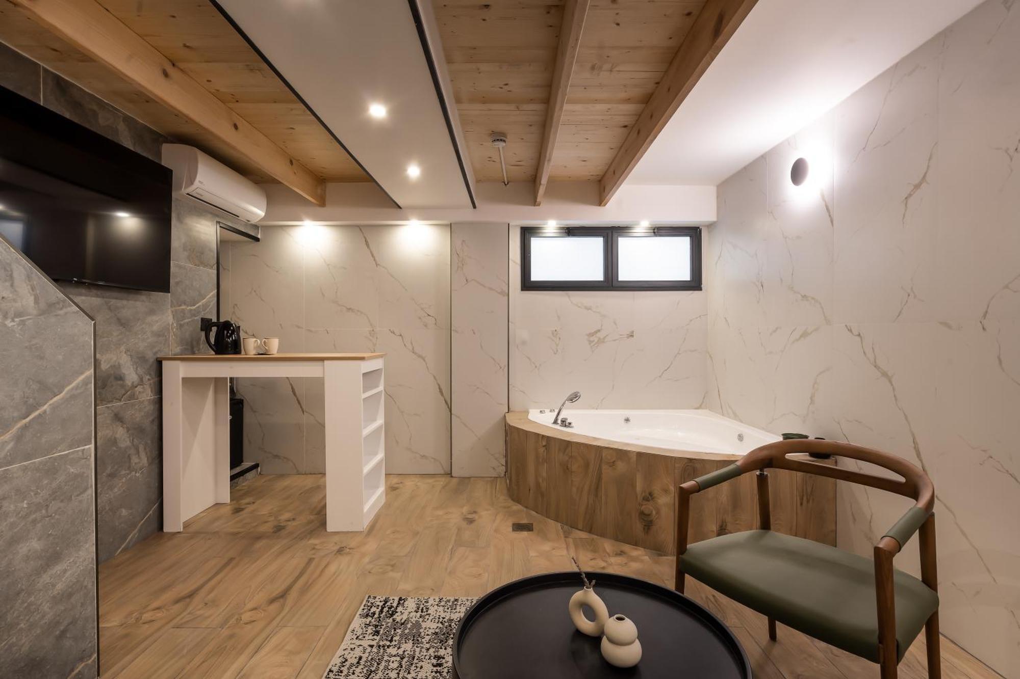 Mulan Hotel Тел Авив Екстериор снимка
