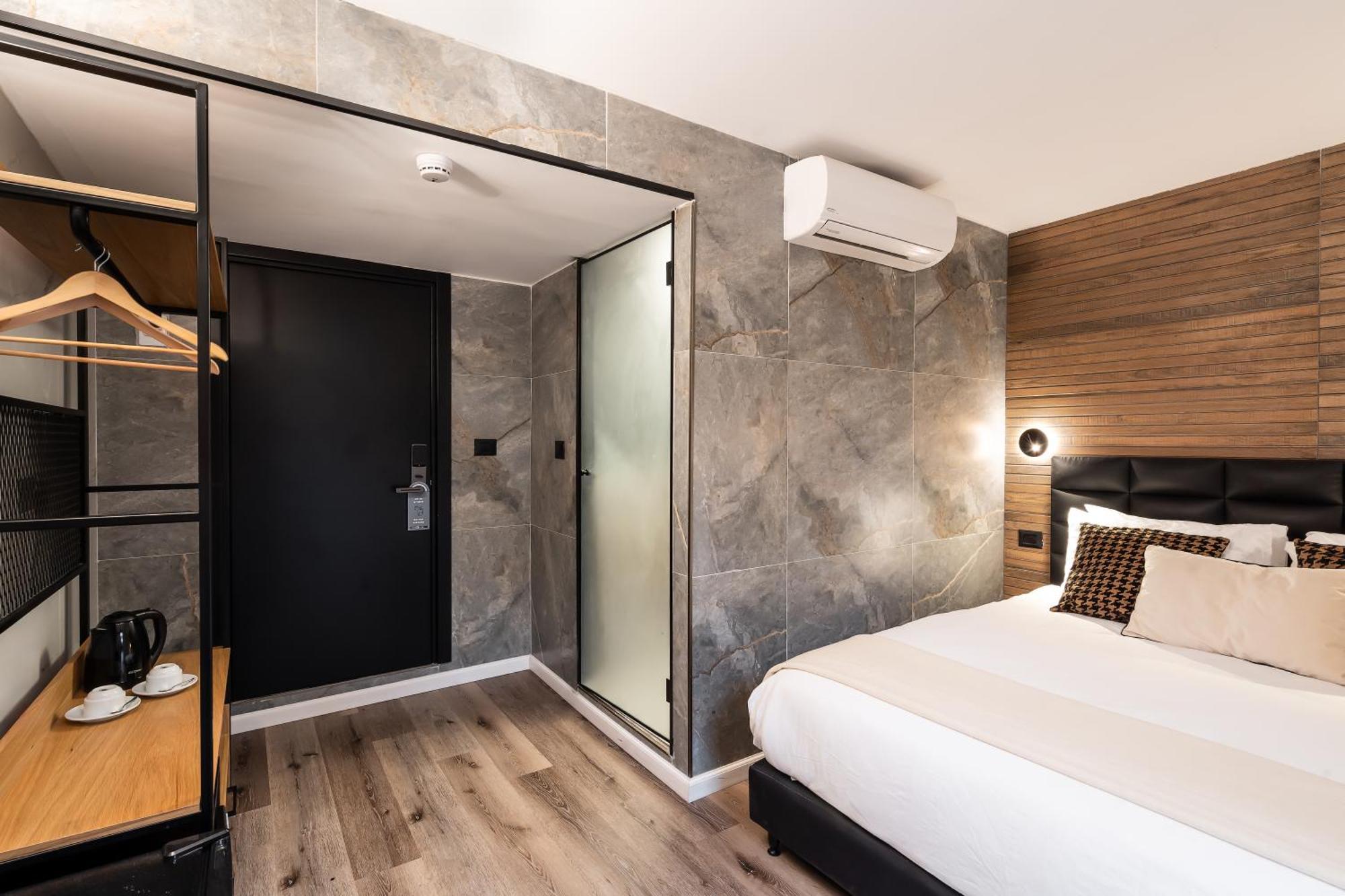Mulan Hotel Тел Авив Екстериор снимка