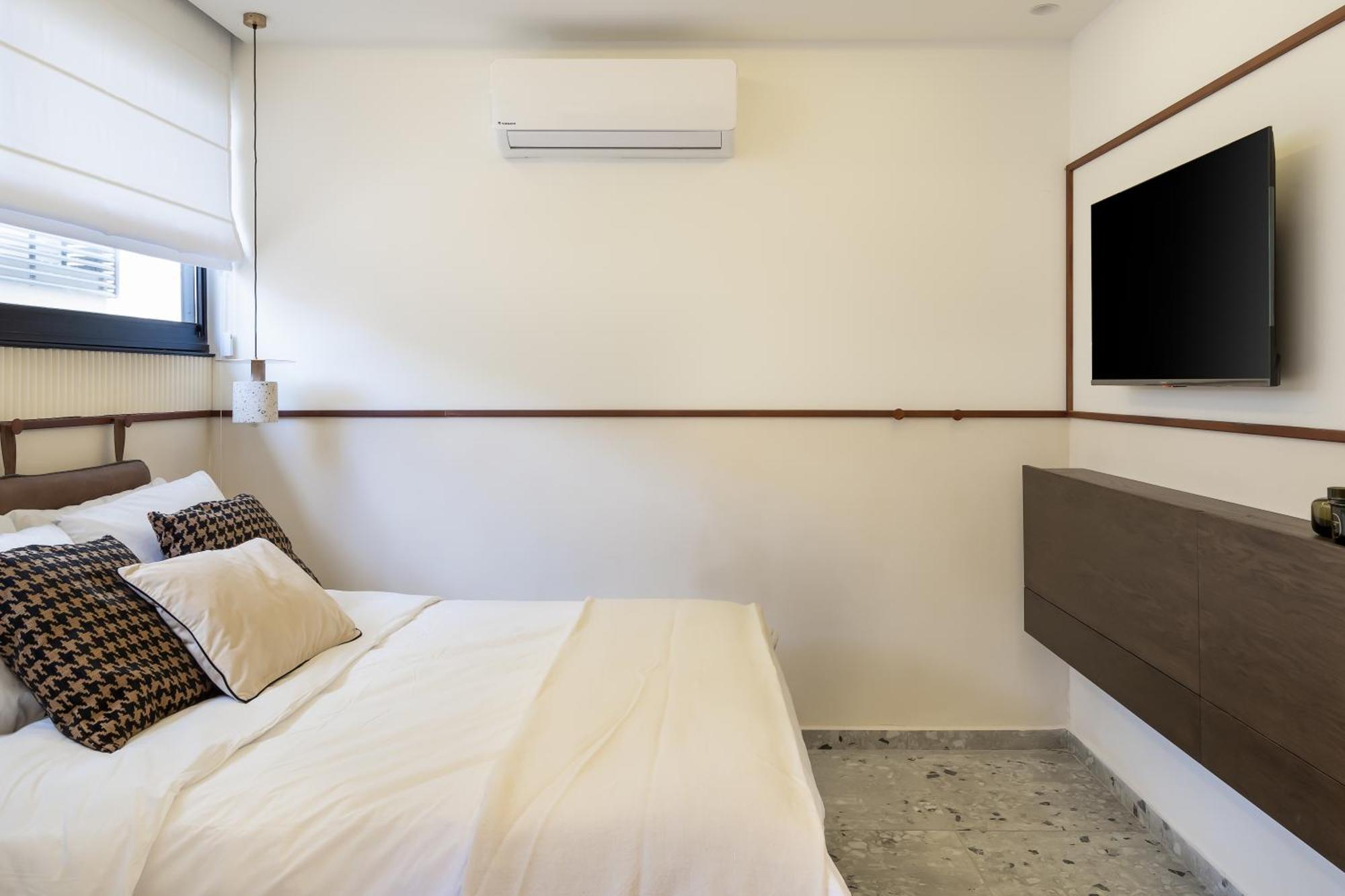 Mulan Hotel Тел Авив Екстериор снимка