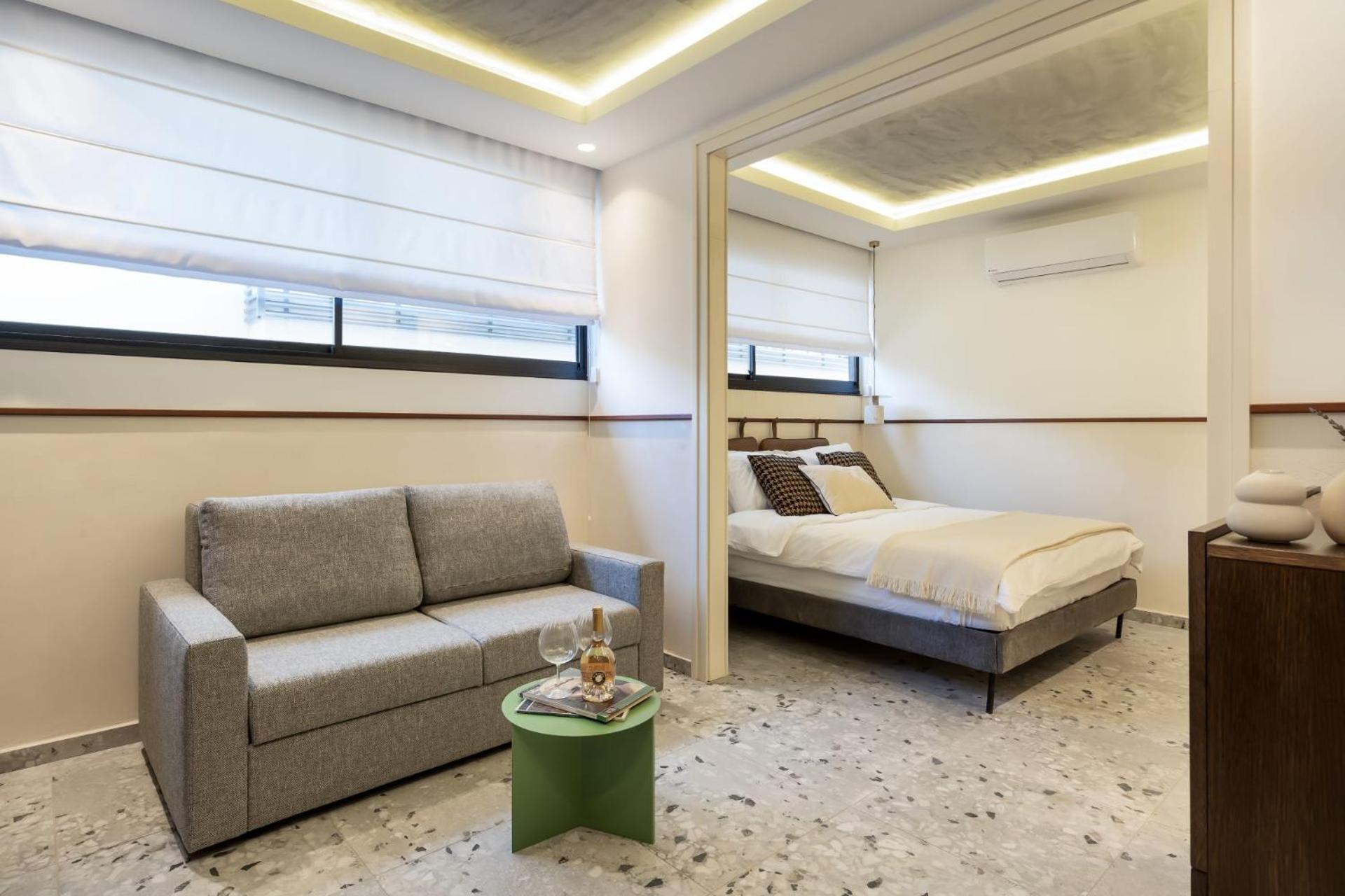 Mulan Hotel Тел Авив Екстериор снимка